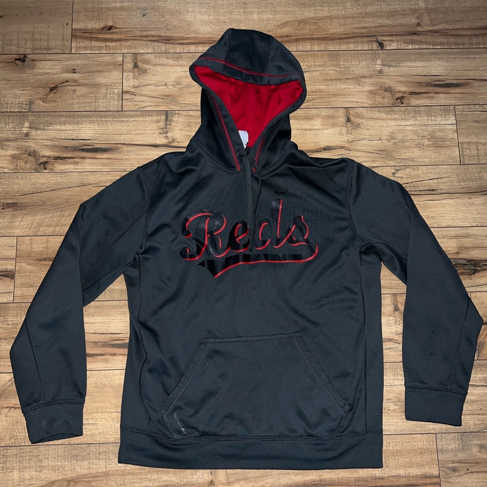 Reds nike sweatshirt